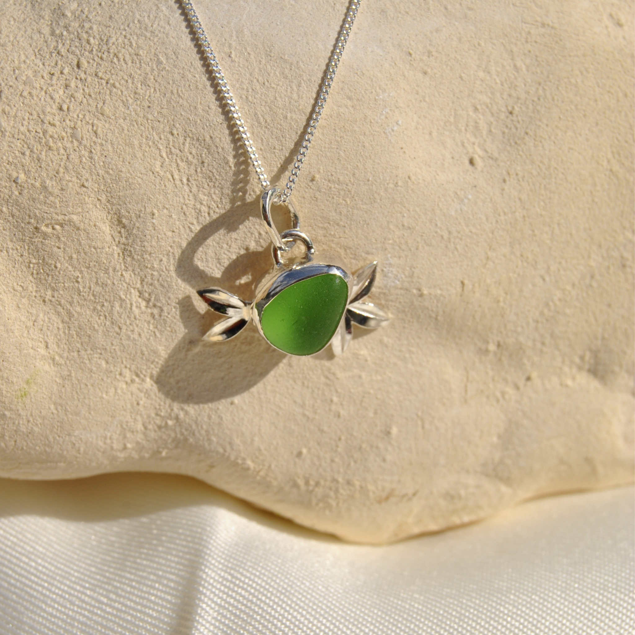 Collier Feuille de verre