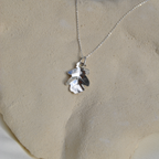 Collier - Petite feuille de chêne