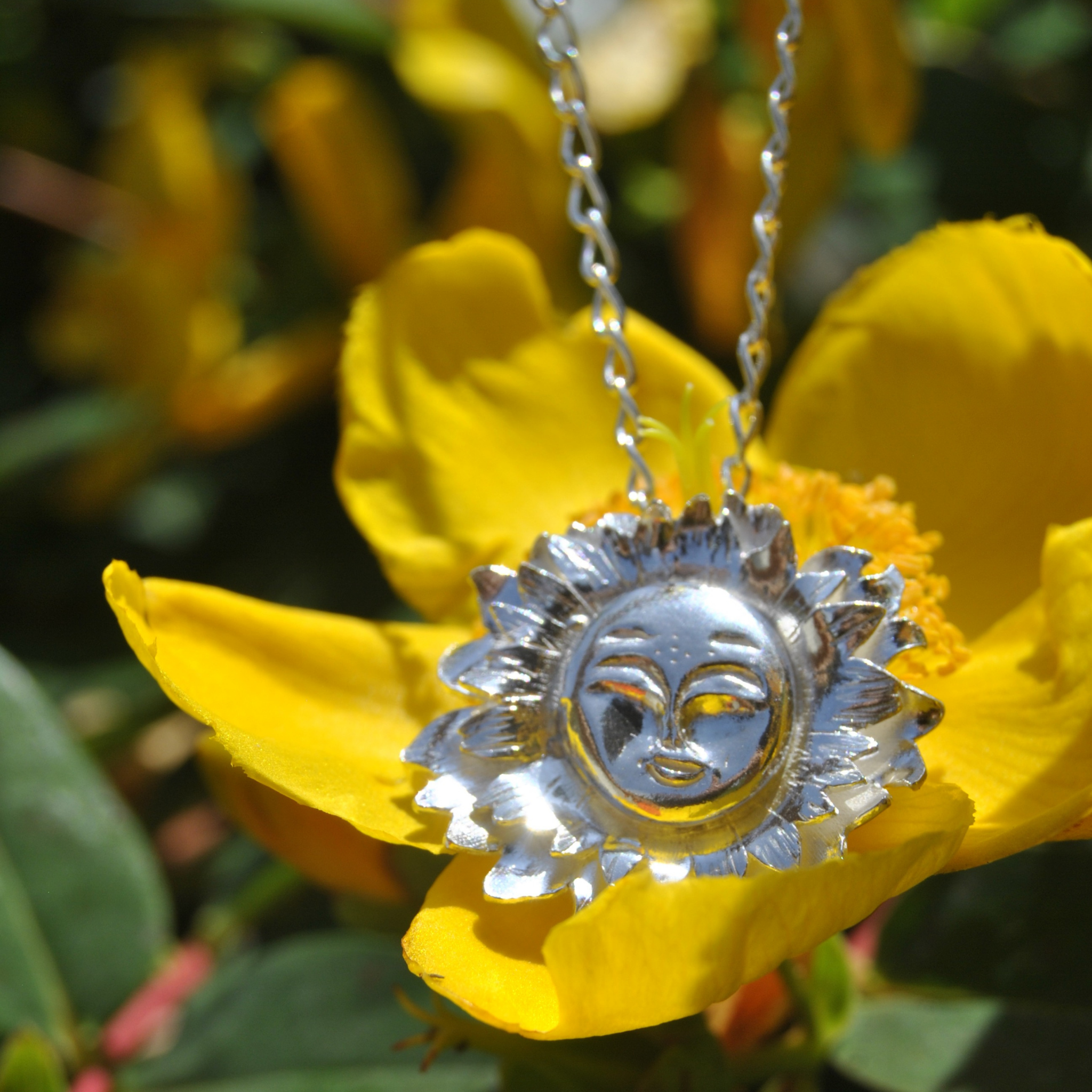 Collier Sautoir Visage d’Or