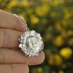 Collier Sautoir Visage d’Or