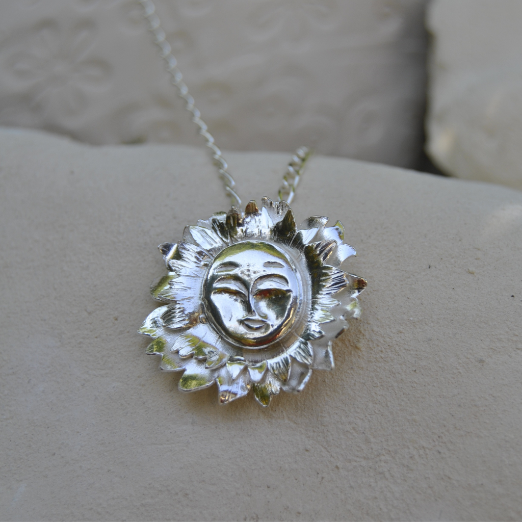 Collier Sautoir Visage d’Or